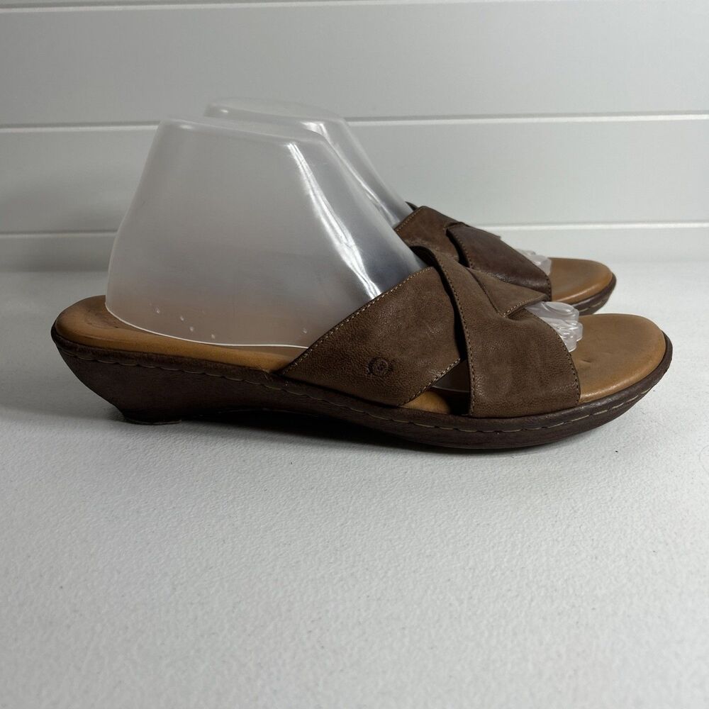 Born Women’s Sandals Size 11 Eu 43 Brown Leather Slip on Wedge Heel Criss Cross
